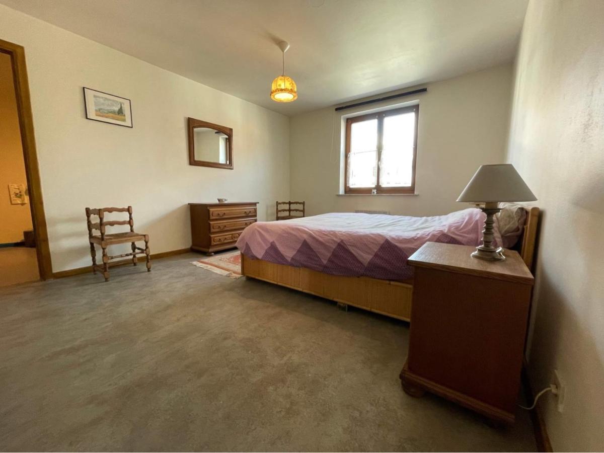 Spacieux Appartement Mons Bagian luar foto